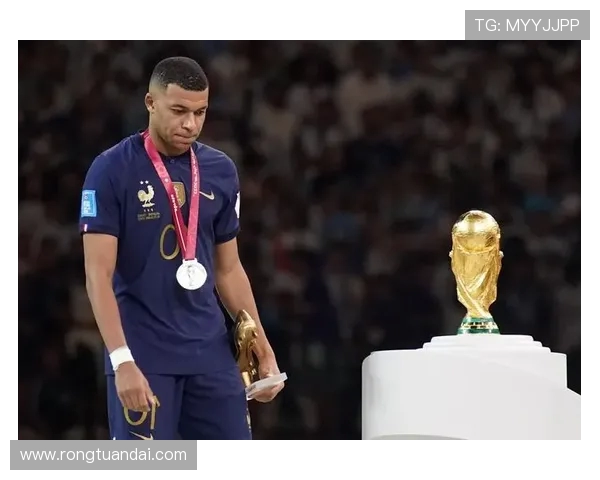 姆巴佩引领足球新时代他的速度与技术如何改变比赛格局